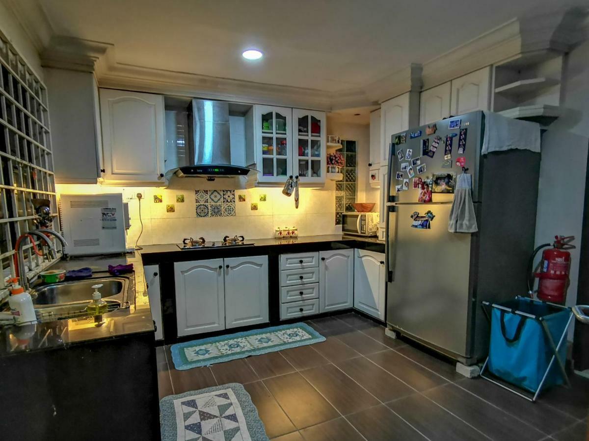 Ria Homestay Johor Bahru Exterior photo