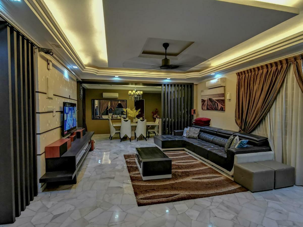 Ria Homestay Johor Bahru Exterior photo