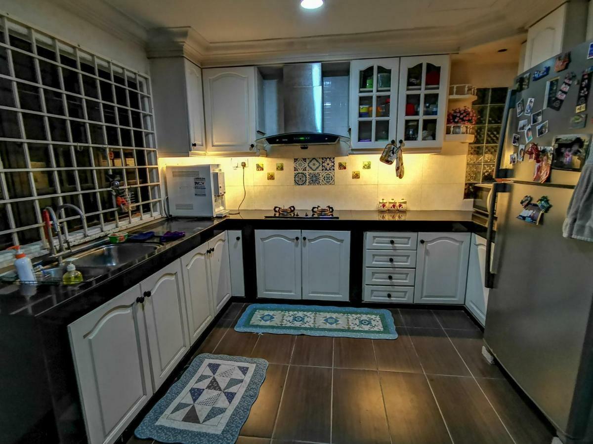Ria Homestay Johor Bahru Exterior photo